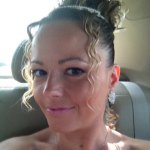 Amy Reeder - @amy_uitvlugt_ - Instagram