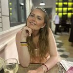 Amy Roche - @amyrochexx - Instagram