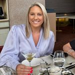 Amy Romano - @arotravelstheworld - Instagram