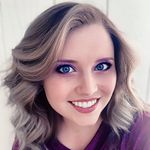 Amy Schrader - @back2urroots - Instagram