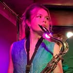 Amy Sheldon - @amyonsax - Instagram