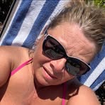 Amy Singer - Facebook