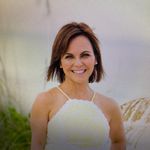 Amy Spano - @i_love_the_beach222 - Instagram