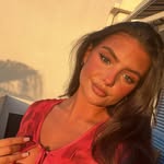Amy Thorne - @amythorne16 - Instagram