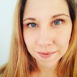 Amy Warner - @amylee711 - Instagram