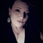 Amy Wickham - @wickham2187 - Instagram