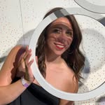 Amy Wiktor - @awiktor1 - Instagram