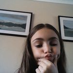 amy winks - @lucypinfan345 - Instagram