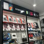Simran - @amy_wireless_scarborough - Instagram