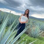 Ana Alanis - @anaalanis42 - Instagram