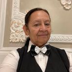 Ana Hanson - Facebook