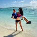 Ana Johnston - @anajohnston12 - Instagram