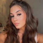 Ana laurel - @analaurel53 - Instagram