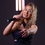 Ana Moyra  | Cantora🎶 - @anamoyracantora - Instagram