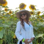 Ana Mueller - @waltana1214 - Instagram