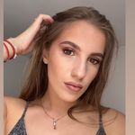 𝒜𝓃𝒶•𝑀𝓊𝓇𝑒𝓈𝒶𝓃 - @anaamuresan - Instagram