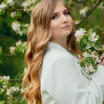 Anastasia Lozynska - @ananastich_ - Instagram