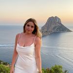 Ana Neves - @anarnevess - Instagram