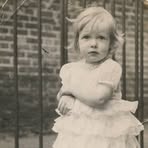 Ana Sloan - Facebook