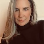 Ana Tomazzi - @anatomazzi - Instagram