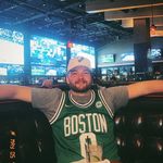 Andre Comeau - @acomeau1106 - Instagram