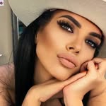 FA EU AM O CARIERA - @andreeatonciu_e_regina - Instagram