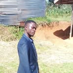 Andre Issa - Facebook