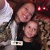 Andrea Schlenker - Facebook