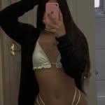 andrea aedo - @andreea.aj - Instagram