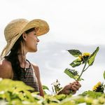 Andrea Ault | Honeysuckle Way Flowers - @honeysuckleway - Instagram