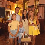 Andrea Barry - @andrea_barry - Instagram