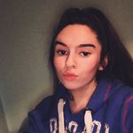 Andrea Barry - @andreabarry__ - Instagram