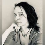 Andrea Krüger Bernstein - @atelier_fuer_yogaundtanz - Instagram