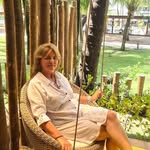Andrea Burgin - @andreaburgin68 - Instagram