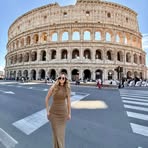 Andrea Cobos - Facebook