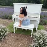 Andrea Faria - @andreadance4u - Instagram