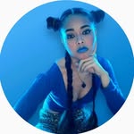 Andrea Lobatón Gates - @la_peruzolana - Instagram