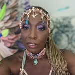 Andrea Hampton - @andi_ray81 - Instagram