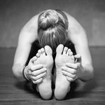 Andrea Leonard - @yoga_physio - Instagram