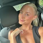 Andrea Roach - @andrearoach - Instagram