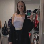 Andrea Sutherland - @andreaq789 - Instagram