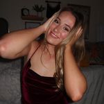 Andrea Terrell - @andreat_closet - Instagram