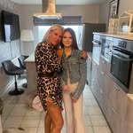 Andrea Oliver Thomson - @andrea.thomson.1428 - Instagram