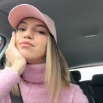 Andreea Coman - @andreearocsana - Instagram