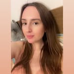 Andreea Ion - @andreeaion98 - Instagram