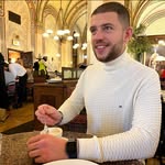 Andrei-Simion Plăiașu - @samipeinsta - Instagram