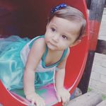 Andres Botello - @botellocobos - Instagram