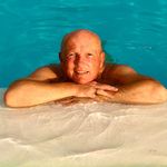 Andrew Billington - @andrew.smalltownboy - Instagram