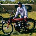 Andrew Billington - @the.flying.doctor.456 - Instagram