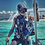 Scuba instructor Andrew - @andrew.n2diver - Instagram